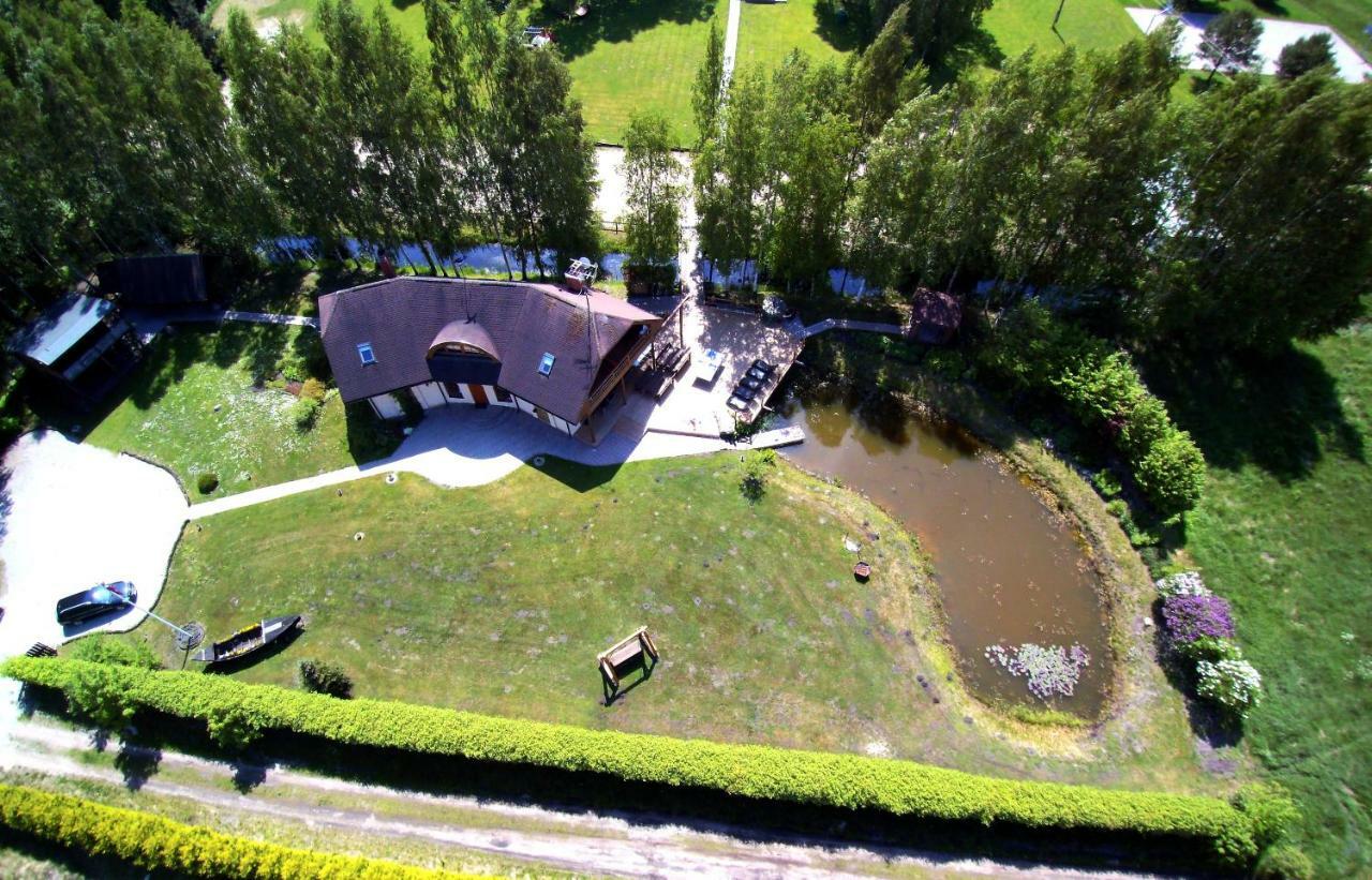 Piejuras Nams Hotel Kesterciems ภายนอก รูปภาพ